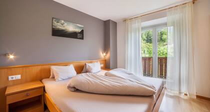 Apartment "Mosttragerhof 1" with Mountain View, Shared Pool & Wi-Fi