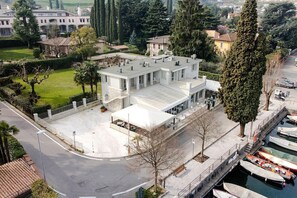 Exterior - Apartment 'Gran Fausto Trilo' with Lake View, Wi-Fi and Air Conditioning (San Felice del Benaco)