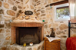 Interior - Holiday Home "Lithahiro Stone House" with Private Terrace (Zakynthos)