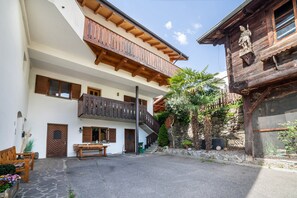 Exterior - Holiday Apartment "Mosttragerhof 2" with Mountain View, Shared Pool & Wi-Fi (Scena)