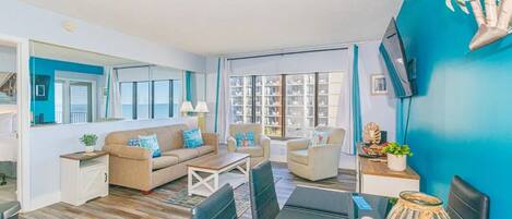 Een smart-tv en een open haard