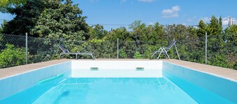 Holiday Home "Masia Rosalia" with Private Pool & Wi-Fi