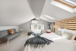1 dormitorio, tabla de planchar con plancha, wifi gratis y ropa de cama
