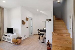 Interior - Holiday Home "Casa Barroca" with Wi-Fi and Air Conditioning (Alte)