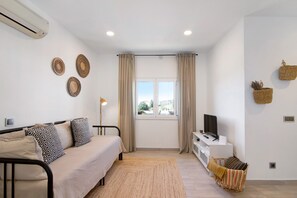 1 dormitorio, tabla de planchar con plancha, wifi gratis y ropa de cama