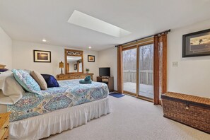 3 soverom, strykejern/-brett, reiseseng for barn og wi-fi (inkludert)