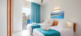 Apartment "Es Trenc 1 Colonia de Sant Jordi" with Balcony, Wi-Fi & Air Conditioning