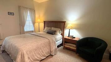 1 bedroom, internet, bed sheets