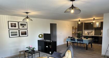 A little paradise between town and garrigue