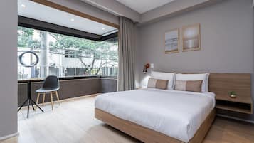 Deluxe-studio | Yksilöllisesti sisustettu, kannettavalle tietokoneelle sopiva työtila