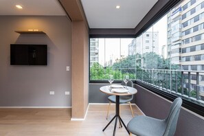 Elite Studio | Dining