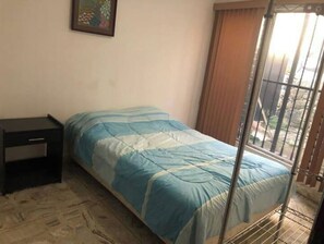 2 chambres, accès à Internet, literie fournie