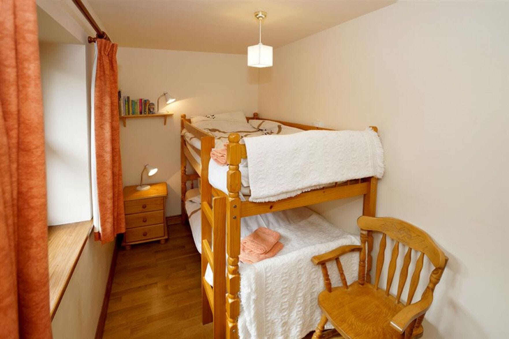 3 bedrooms, iron/ironing board, travel cot, free WiFi
