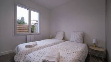 2 chambres, fer et planche Ă repasser, lit parapluie, Wi-Fi