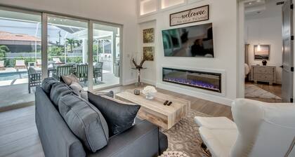 Coral Cabana -4 Bedroom/3 Bath/Heated Pool-Sitting Pool