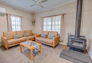 TV, fireplace, offices