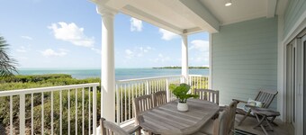 3 Bedroom 2 Bath Oceanfront Condo quiet and secluded adjacent to Hotel/Marina