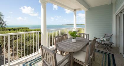 3 Bedroom 2 Bath Oceanfront Condo quiet and secluded adjacent to Hotel/Marina