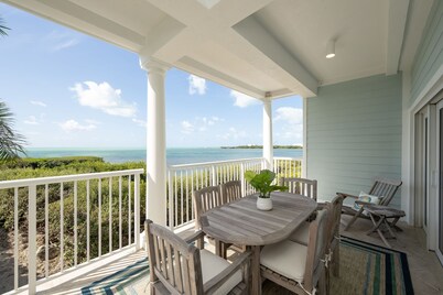 3 Bedroom 2 Bath Oceanfront Condo quiet and secluded adjacent to Hotel/Marina