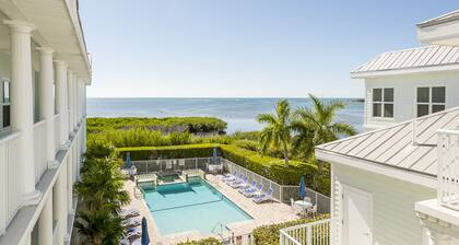 3 Bedroom 2 Bath Oceanfront Condo quiet and secluded adjacent to Hotel/Marina