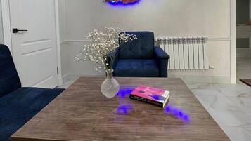 Standard Single Room | Living area