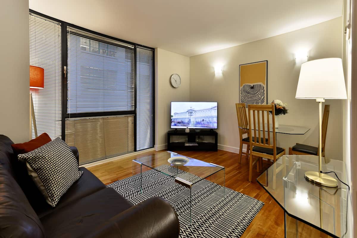 Classic Apartment | Living area | 43-inch Smart TV with digital channels, TV