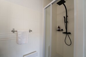 Free toiletries, hair dryer, towels, soap