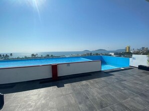 Outdoor pool - Condos B404 By Trvl2hm Mazatlan Regency (Mazatlán)