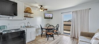 Only 5 min to Assateague National Seashore!