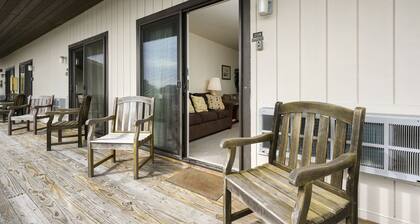 Only 5 min from Assateague National Seashore!