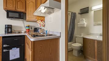Microwave, stovetop, coffee/tea maker, toaster