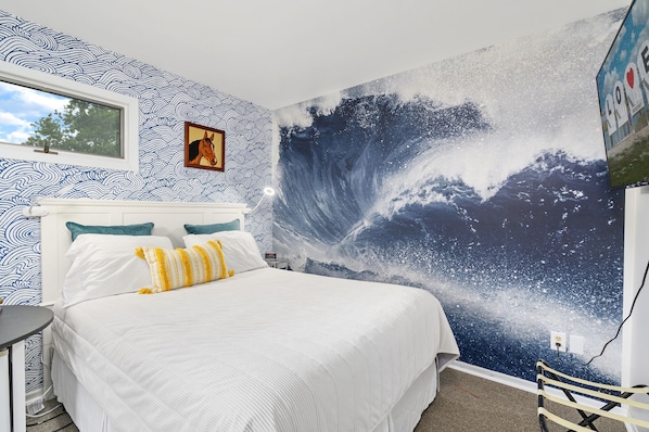 2 bedrooms, Internet, bed sheets - Only 5 min. from the Beach! (Chincoteague Island)