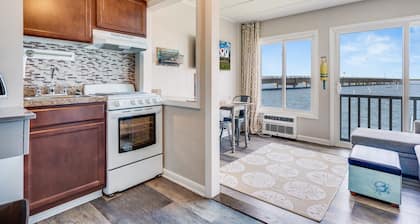 The Pearl at Marsh Island by Seaside Vacations & Sales