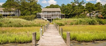 The Happy Crab by Seaside Vacations & Sales