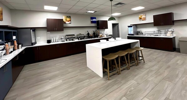 Petit déjeuner compris tous les jours