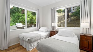 4 habitaciones, tabla de planchar con plancha y wifi gratis
