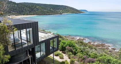 Cape Wye - Iconic Great Ocean Road Views and property