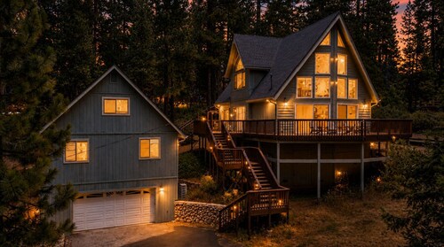Chalet & ADU w/ Hot Tub + Game Room + Bocce