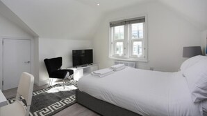 1 chambre, lit parapluie, Wi-Fi, draps fournis