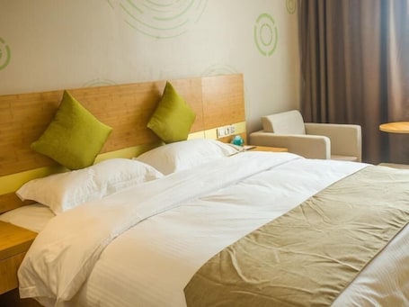 Room. Greentree Inn Hefei Lujiang County No.1 Jin Street Express Hotel
