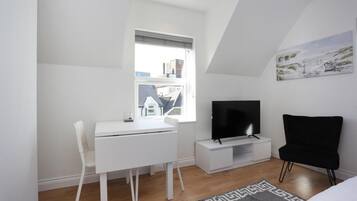 1 chambre, lit parapluie, Wi-Fi, draps fournis