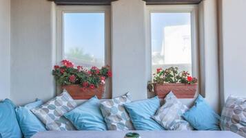 House | Living area | Fireplace