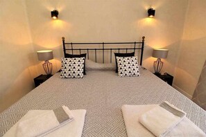 2 bedrooms, iron/ironing board, travel crib, free WiFi