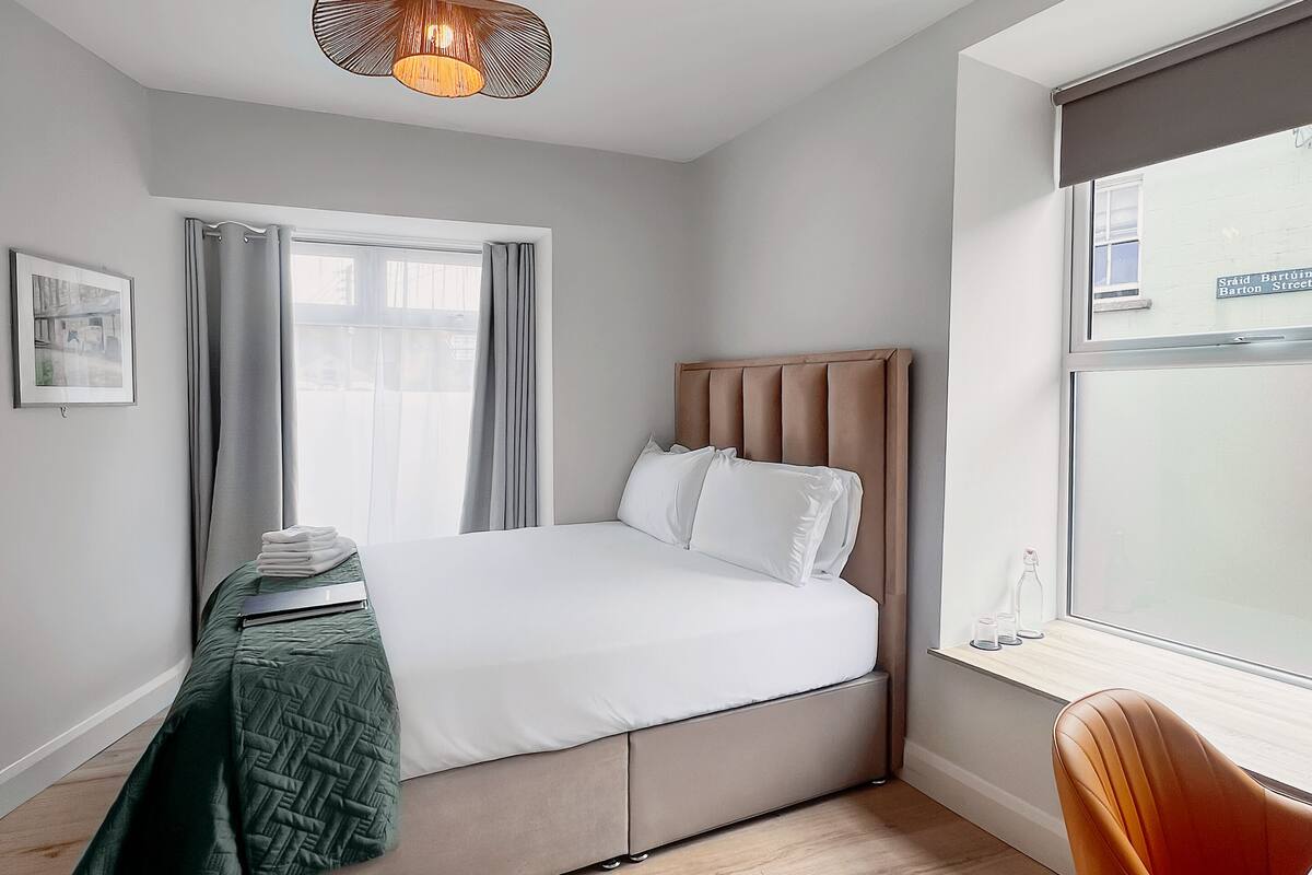 Classic Double Room, 1 King Bed