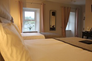 Literie de qualité supérieure, surmatelas, ameublement personnalisé