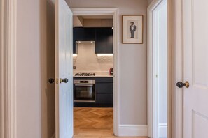Fridge, microwave, oven, stovetop - A Regal Abode - Marylebone - by Frankie Says (London)