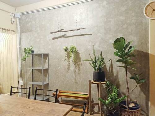 Boho Private Room wtih aircon | heart of city | BTS | stay as a local