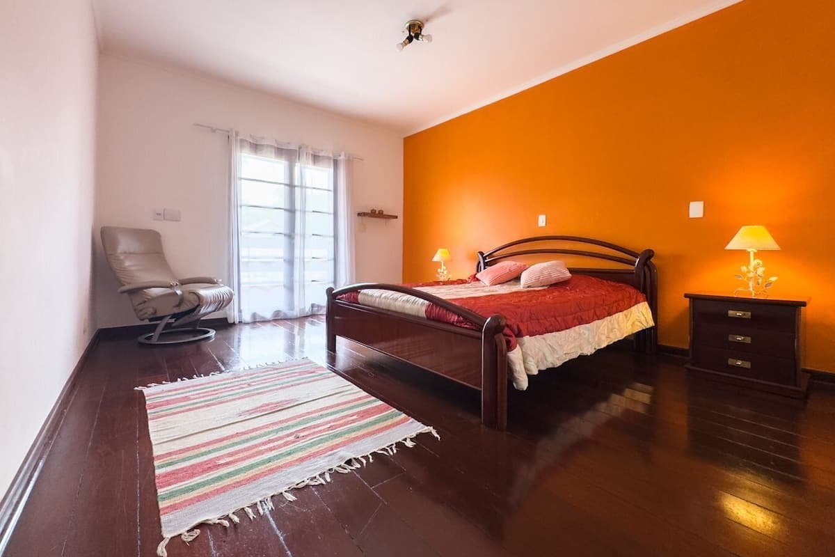 3 chambres, Wi-Fi gratuit, draps fournis