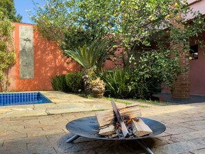 Villa | Property grounds - Casa espaçosa na Granja Viana (Carapicuiba)