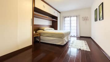 3 kamar tidur, Wi-Fi gratis, dan seprai linen